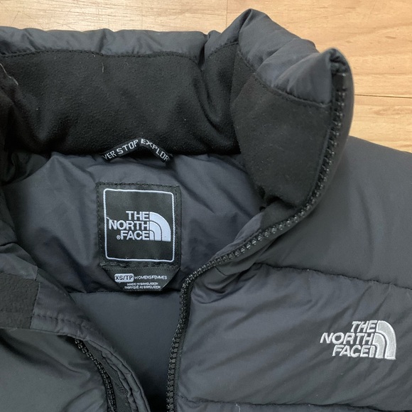 ♠️The North face Women’s 700 Down Nupste Vest (Sz XS) - Picture 3 of 6